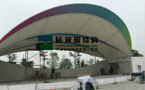 廈門海滄兒童公園張拉膜結構看臺工程