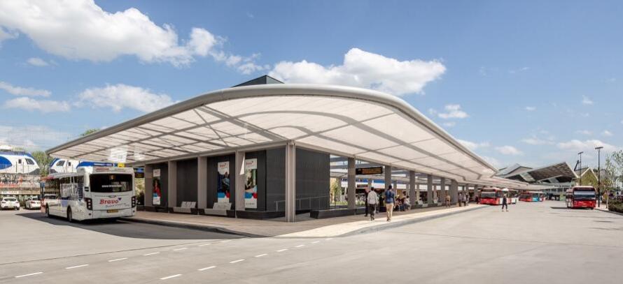 光伏電池與ETFE結合的遮陽蓬結構